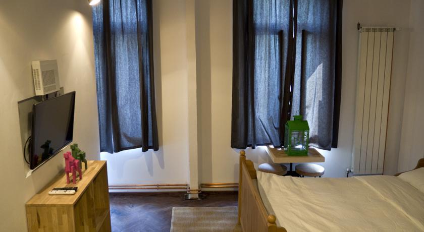 הוסטל Victoria Poshtel בוקרשט מראה חיצוני תמונה