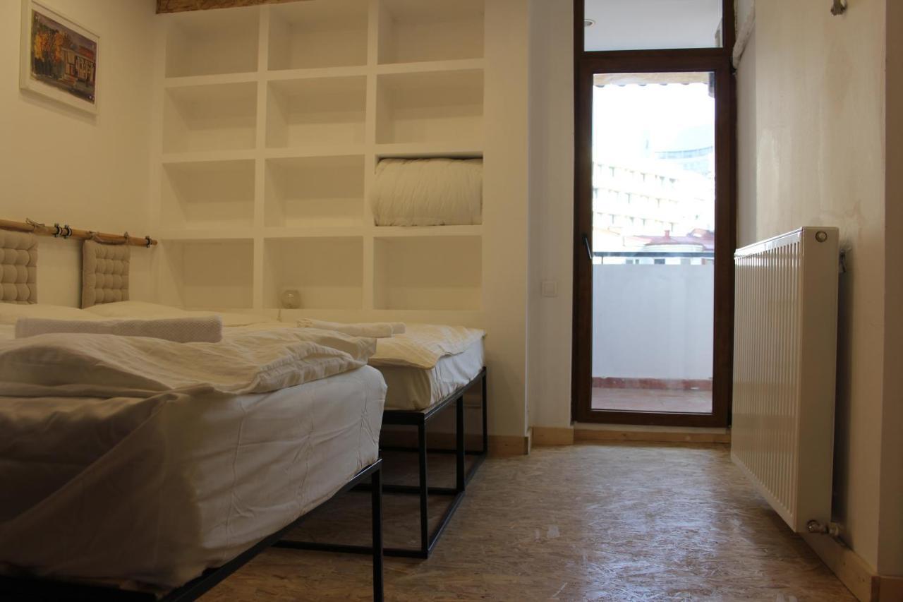 הוסטל Victoria Poshtel בוקרשט מראה חיצוני תמונה