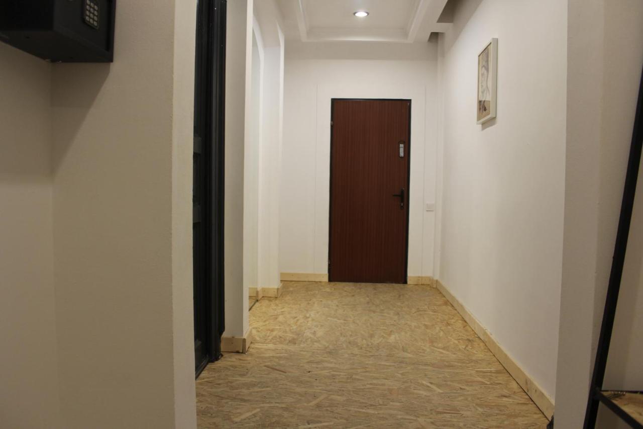 הוסטל Victoria Poshtel בוקרשט מראה חיצוני תמונה